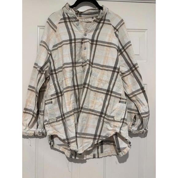 Free People Tops - Womens Free People boho oversized S beige plaid flannel shirt jacket #1280 NEW